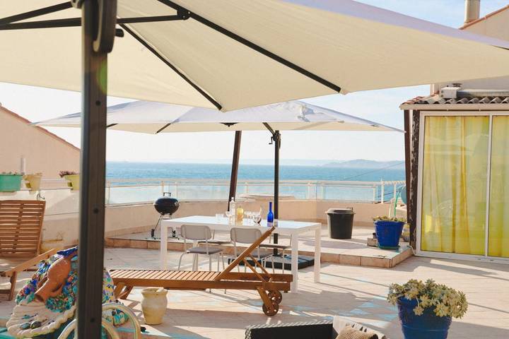 Maison de vacances pour 8 personnes, avec piscine ainsi que vue et terrasse, animaux acceptés