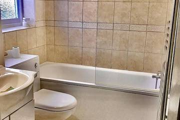 Apartment for 4 People in Solihull, Birmingham Area, Photo 3