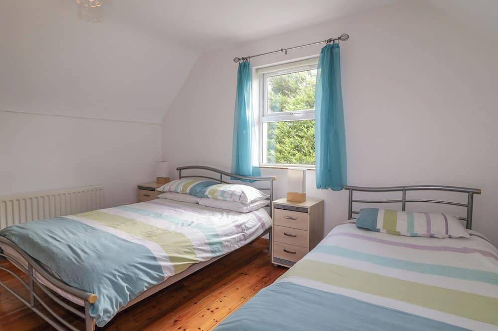Horn Head View, pet friendly in Carrigart, County Donegal in County Donegal