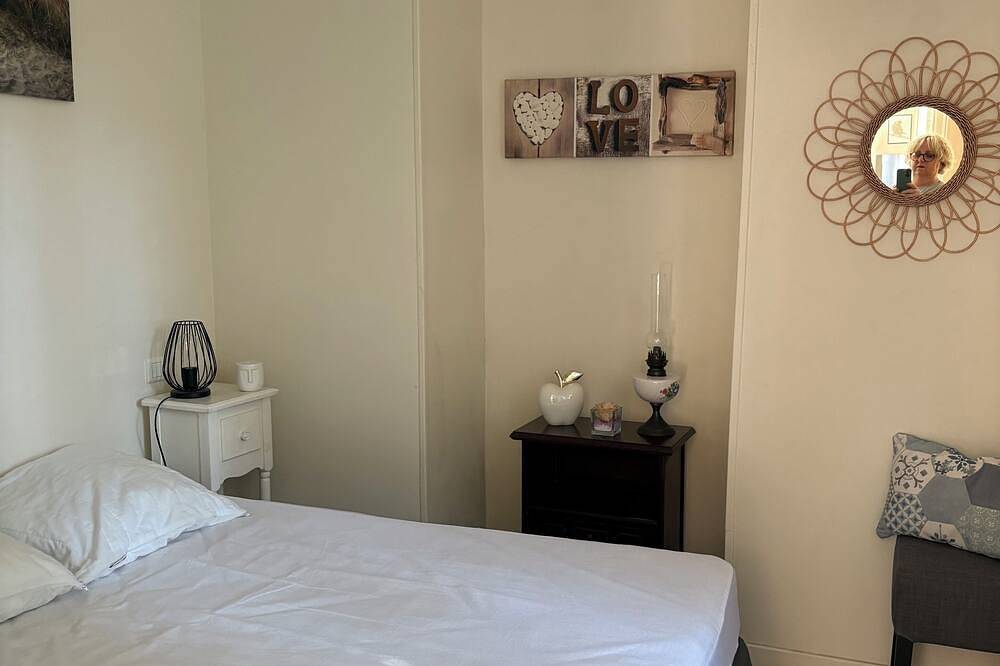 Ganze Wohnung, F3 apartment near the center with private garden in Cambo-les-Bains, Bayonne und Umgebung