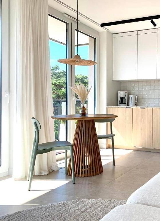 Ferienwohnung für 2 Personen, mit Terrasse und Ausblick sowie Seeblick - 1