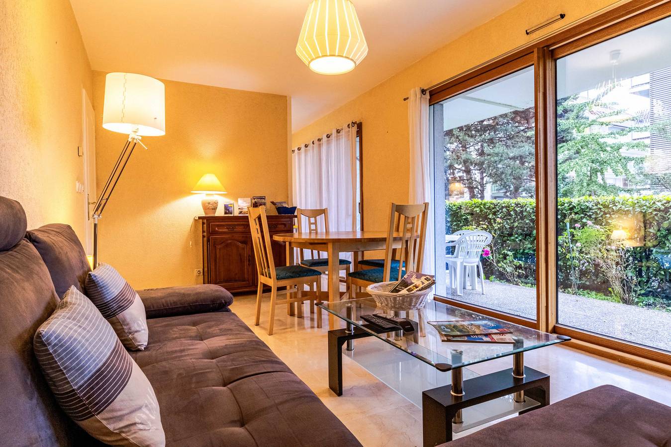 Appartement entier, Le Gouverneur, 100m du lac avec parking in Annecy, Région d'Annecy