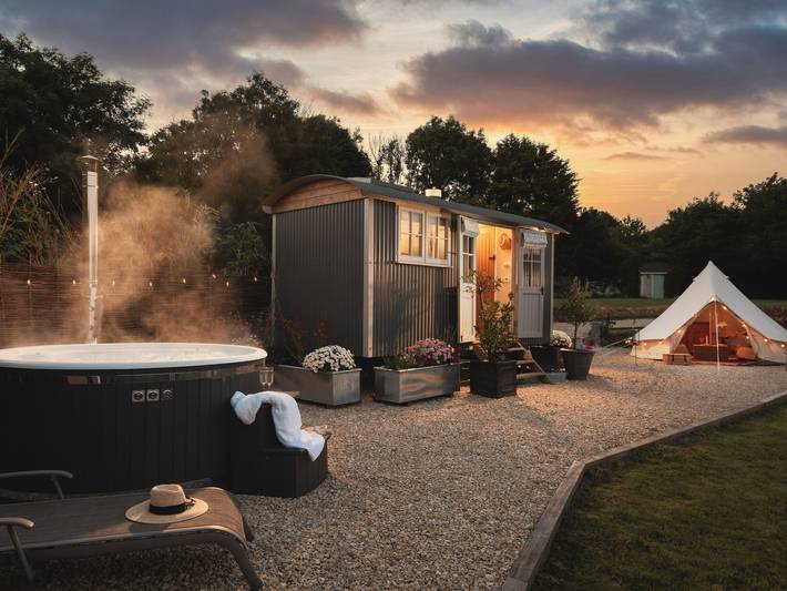 Hut for 2 people, with Garden in Cornwall