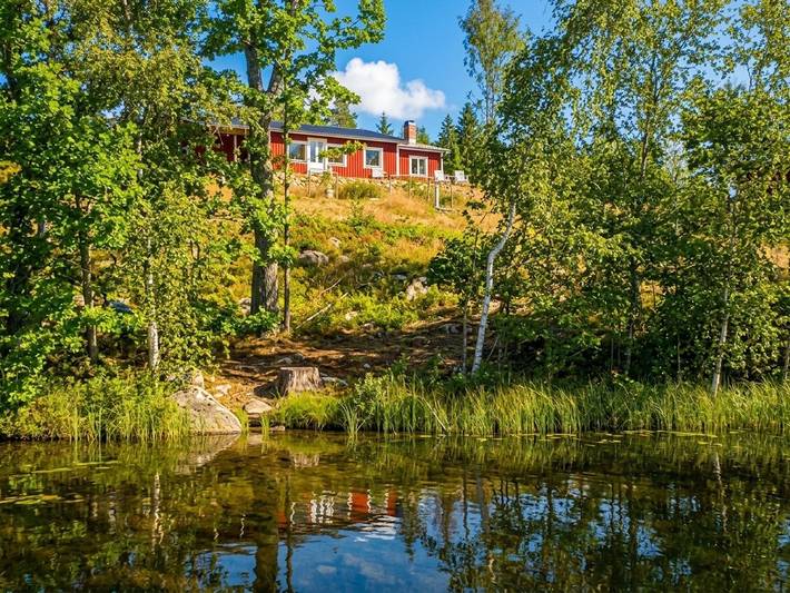 Ferienhaus für 7 Personen, mit Sauna und Garten sowie Seeblick und Terrasse - 1