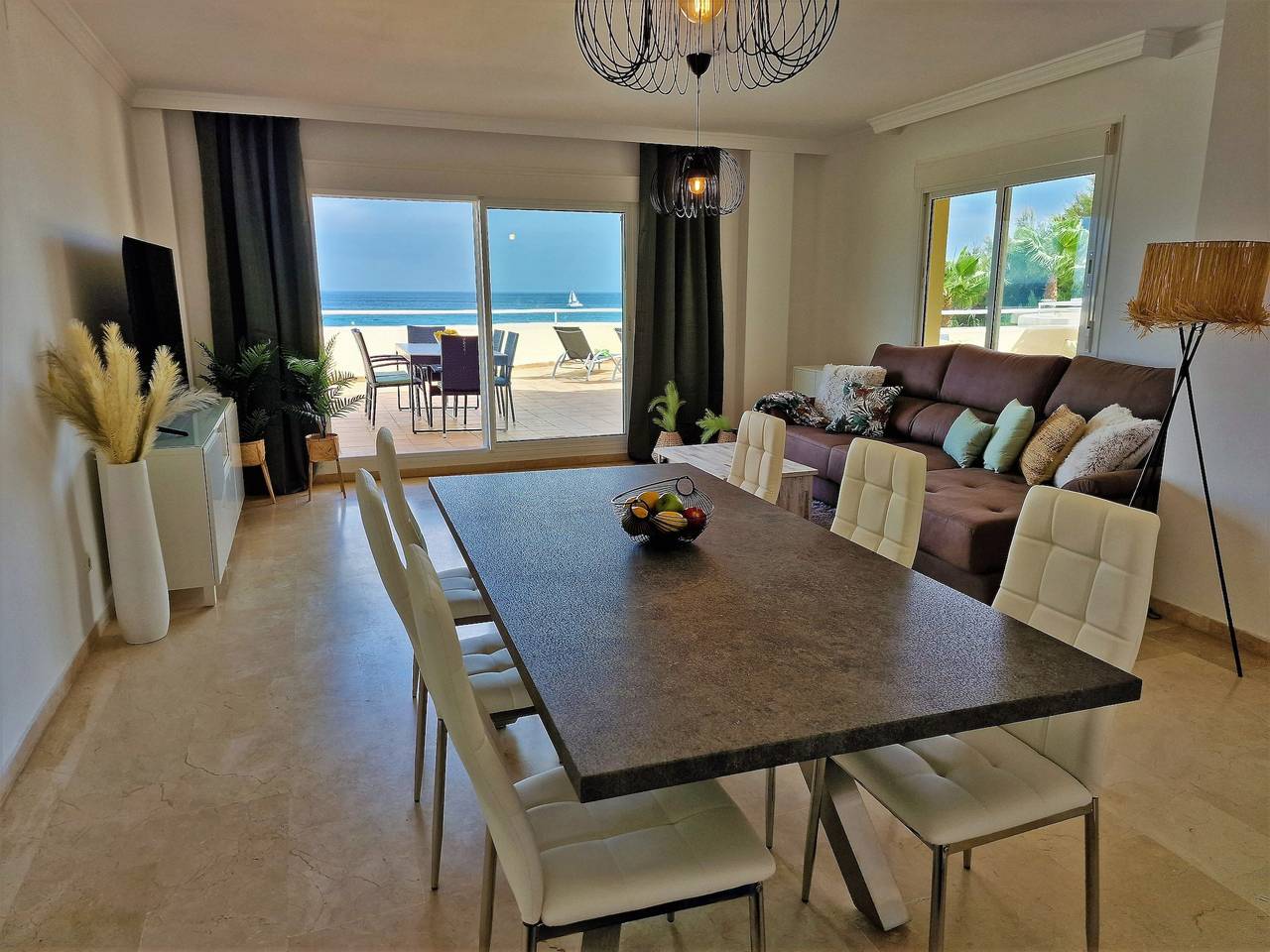 Ganze Ferienwohnung, Strandwohnung Bermuda Beach 1 in Buenas Noches, Estepona