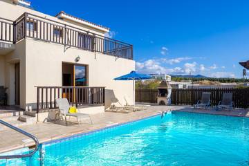 Holiday Rental for 8 People in Peyia, South Cyprus, Photo 3