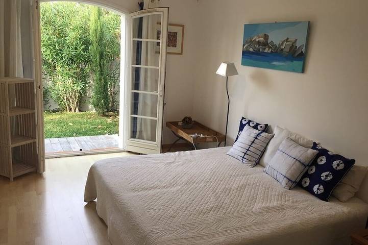 Villa pour 12 personnes, avec jardin et terrasse, animaux acceptés à Carqueiranne - 3