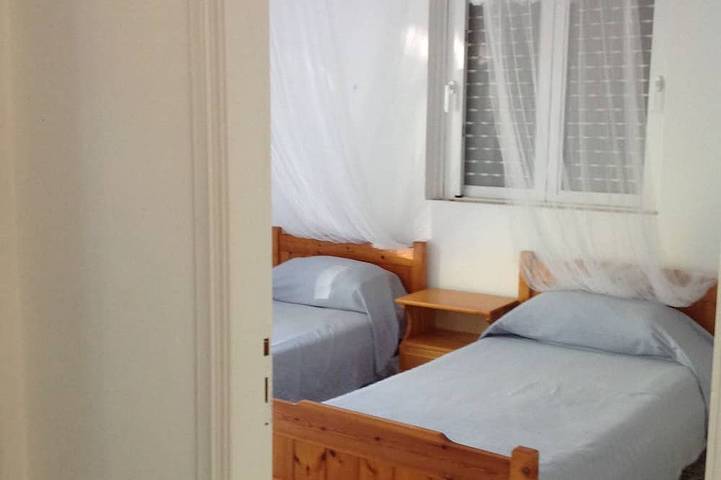 Stone's Throw Cottage am Meer - 6 Personen in Koroni, Messenien
