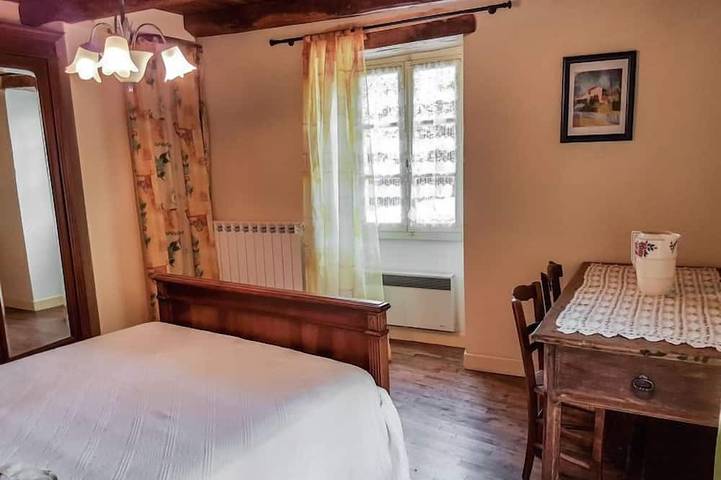 Location de vacances pour 4 personnes, avec jardin, animaux acceptés à Turenne - 4