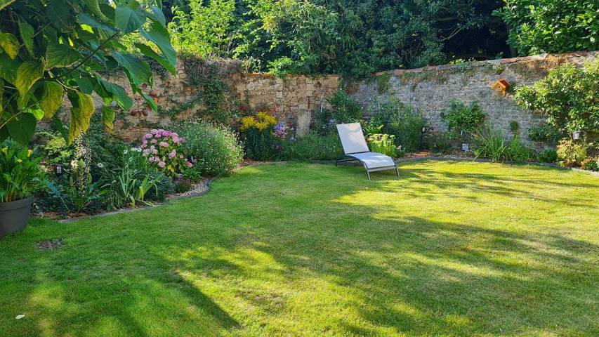 Gîte pour 2 personnes, avec vue ainsi que terrasse et jardin à Avranches - 3