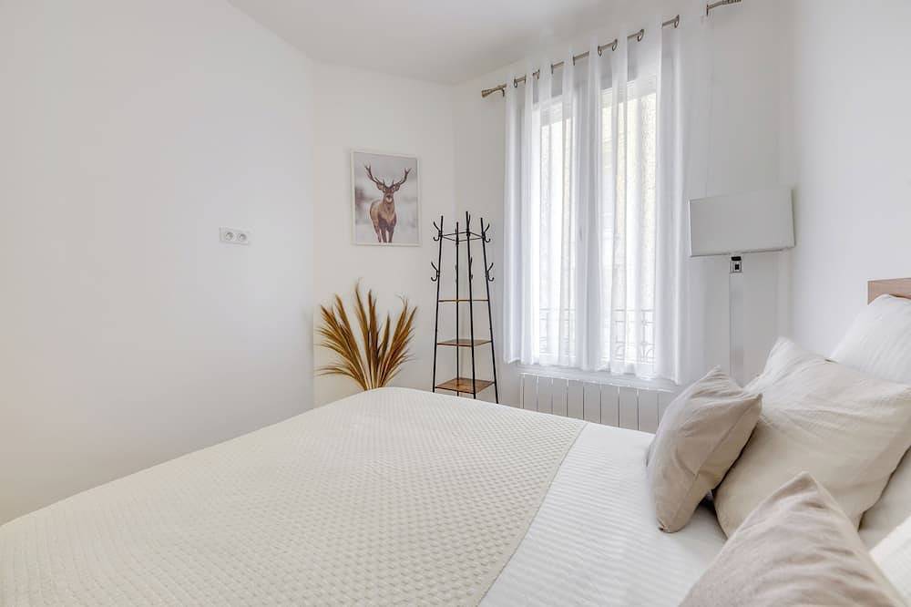 Apartamento entero, 1-bedroom apartment in adorable Vincennes with Wifi near Metro 1 in Vincennes, Valle del Marne