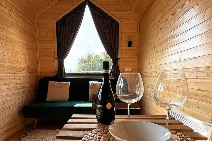 La Casa Errante 1 by Tiny Away in Castilenti, Province de Teramo
