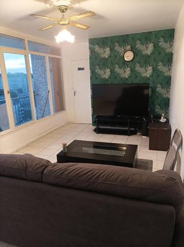 Chambre d’hôte pour 2 personnes, avec jardin et vue à Vitry-sur-Seine