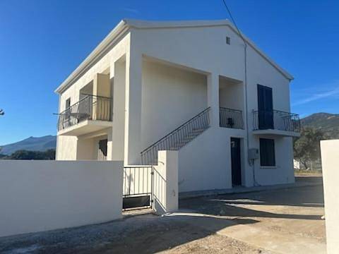 Appartement entier, Three-Bedroom Apartment in Furiani, Cap Corse