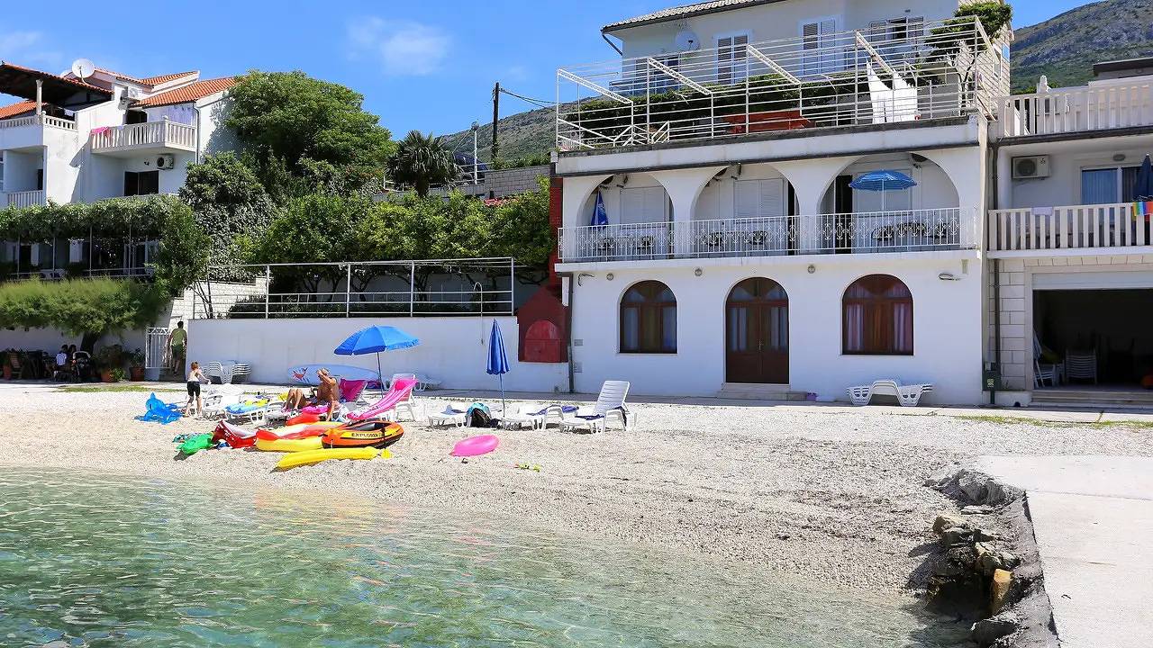 Appartamento vacanze a Podstrana a partire da 202€ a notte