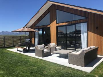 Holiday Home for 6 People in Wanaka, Otago, Photo 1