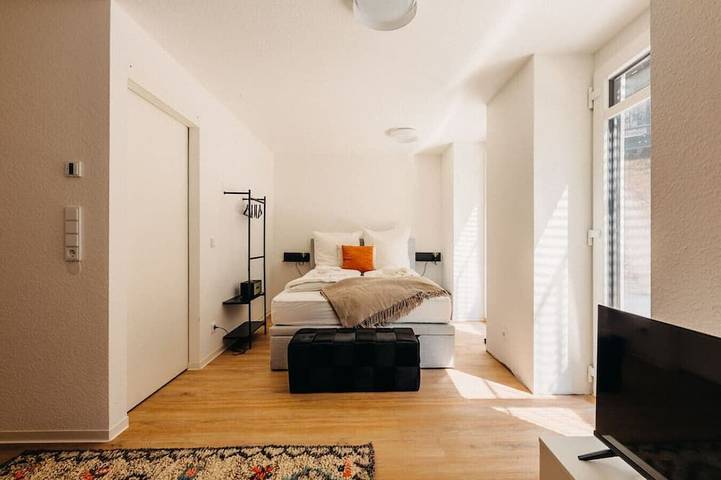 Ganze Wohnung, Boho Meets Modern – The Perfect City Escape in Düsseldorf-Friedrichstadt, Düsseldorf