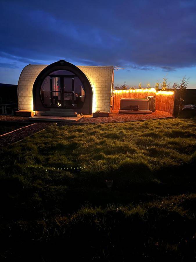 Entire apartment, Woolly lodge Glamping Pod in West Yorkshire
