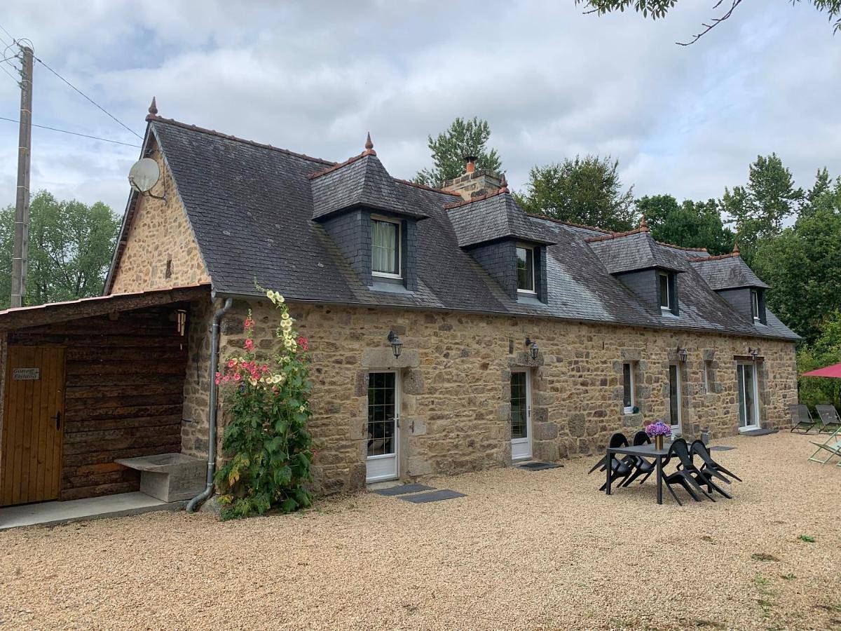 Gîte du moulin vert in Plounévez-Moëdec, Région de Lannion