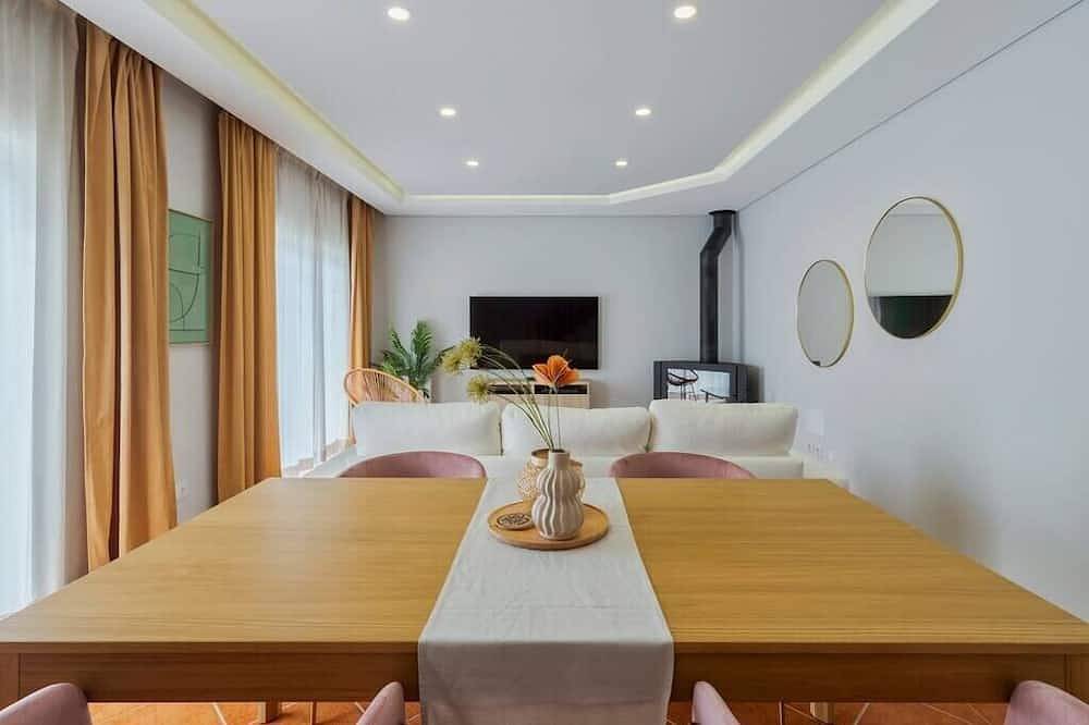 Casa Rosa, Residence in Quinta do Conde, Halbinsel von Setúbal