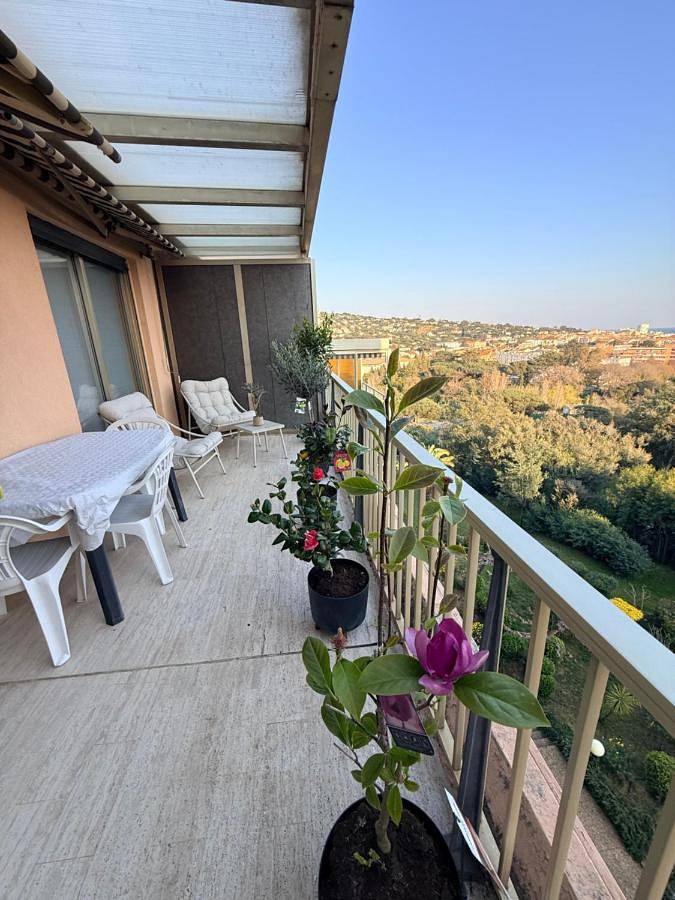 Chambre d’hôte pour 2 personnes, avec vue et balcon à Sainte-Maxime - 2