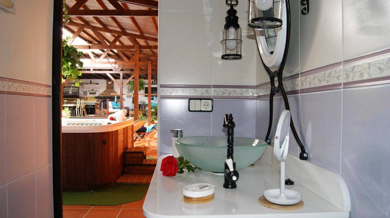 Villa with Private Pool in Triquivijate, Antigua