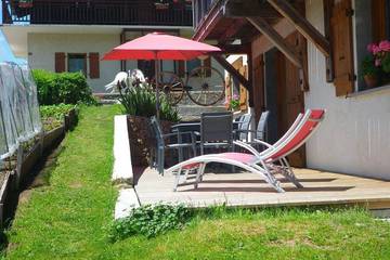 Gîte pour 10 personnes, avec terrasse dans Station de Crest Voland Cohennoz