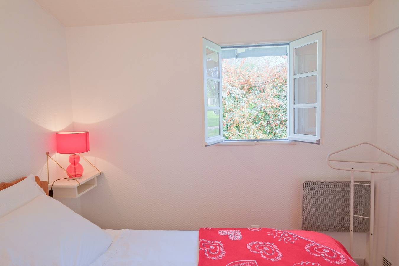 Vakantiehuis 'Gîte Le Moutat-Le Châlet' met privé terras, wifi en airconditioning, foto 14