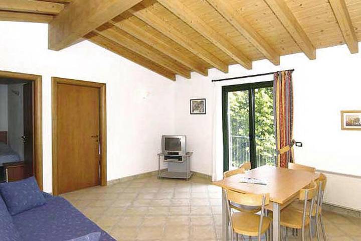 Ferienwohnung für 2 Personen, mit Balkon/Terrasse und Seeblick in Tremosine - 3