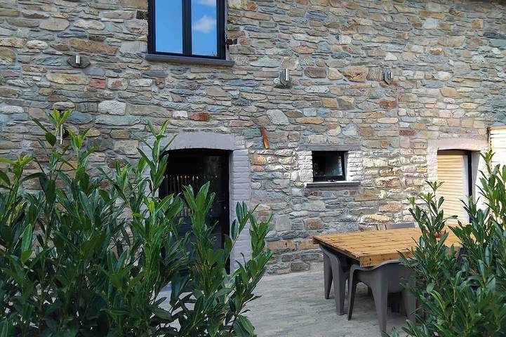 Location de vacances pour 4 personnes, avec jardin dans Provèdroux