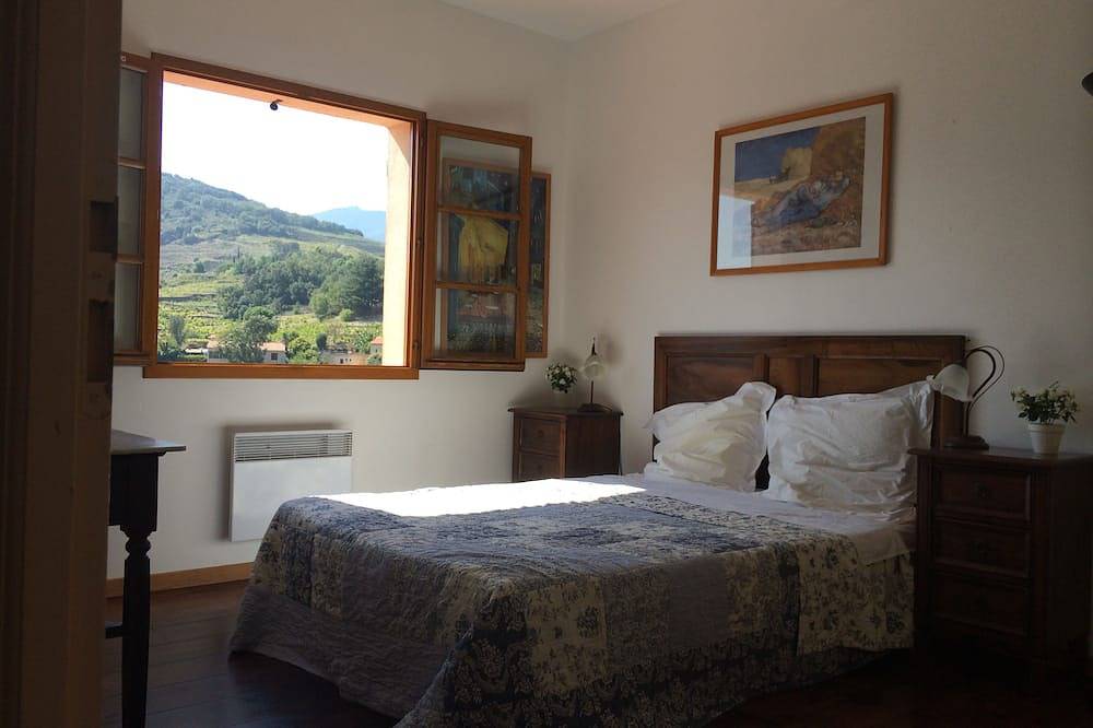 Schönes Südseite Haus mit privatem Pool in La Côte Vermeille, Collioure