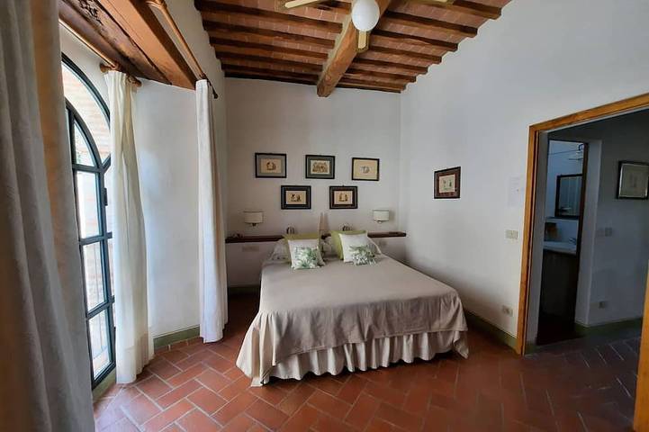 Estupenda casa de vacaciones privada con WIFI, piscina privada, A/C, TV, patio, cerca de Montalcino in San Giovanni d'Asso, Montalcino