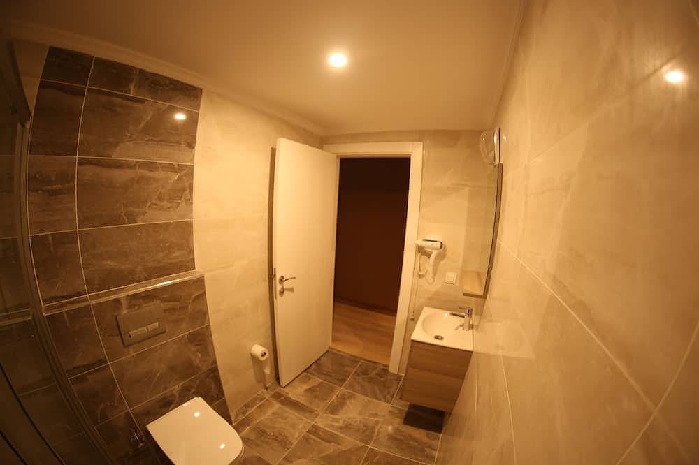 Entire apartment, Charming 1-bedroom condo in welcoming Antalya with Wifi, Ac in Antalya, Antalya Province