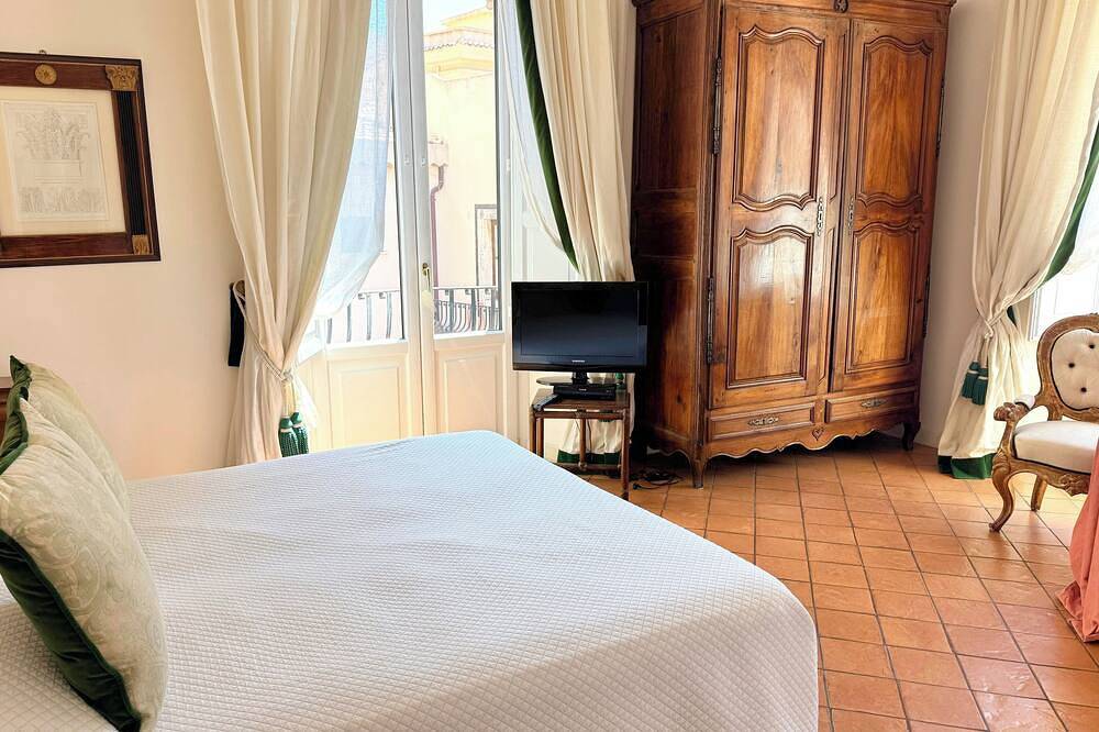 Villa Mimosa Taormina With Rooftop Sea View Terrace in Taormina, Province de Messina