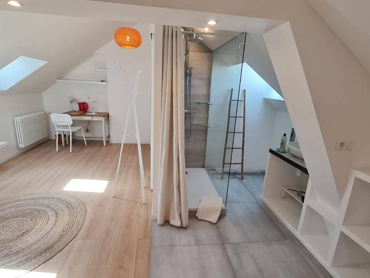Deluxe Suite in Aubervilliers, Seine-Saint-Denis