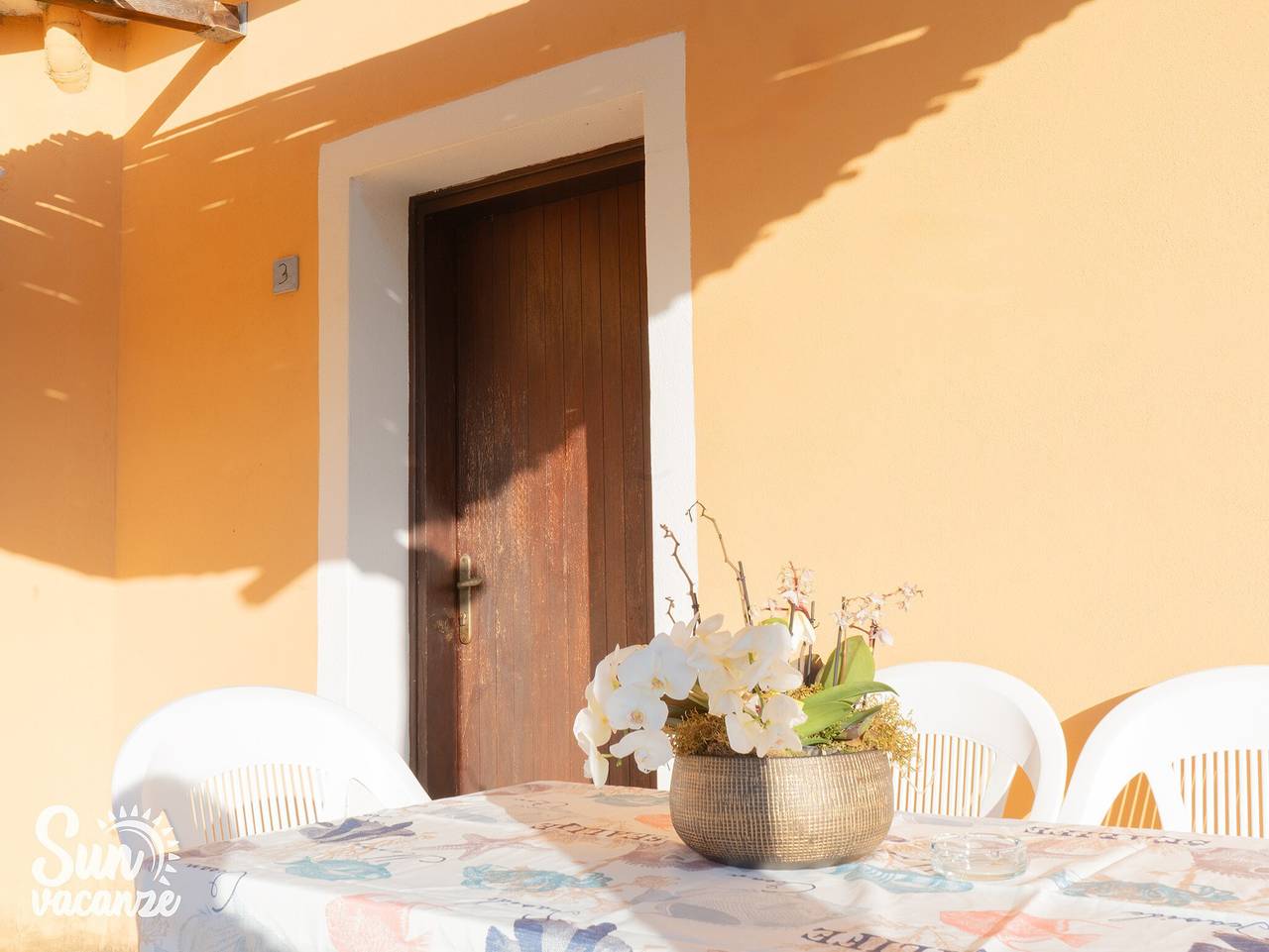 Entire apartment, Apartment 'Malamuri 3' with Shared Pool, Shared Garden and Wi-Fi in Budoni, Olbia-Tempio