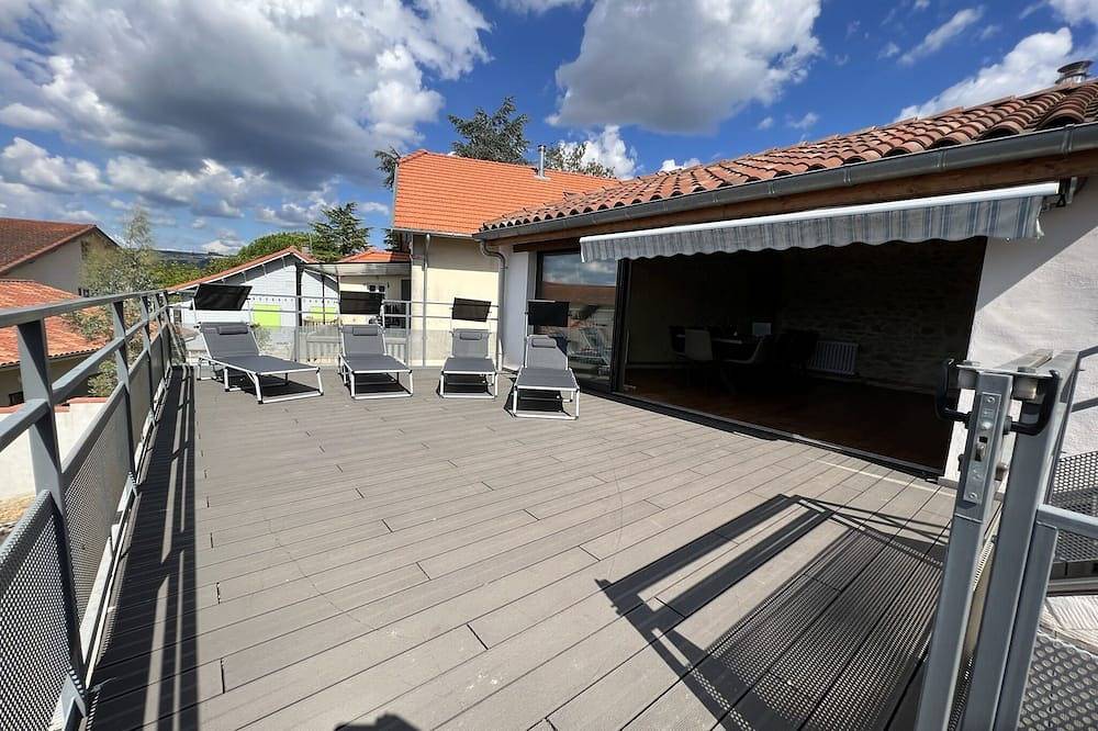 Top floor townhouse with hot tub in Mazamet, Región de Castres