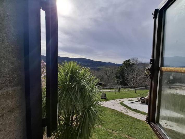 Casa rural para 3 personas, con jardín y vistas en La Estrada - 3