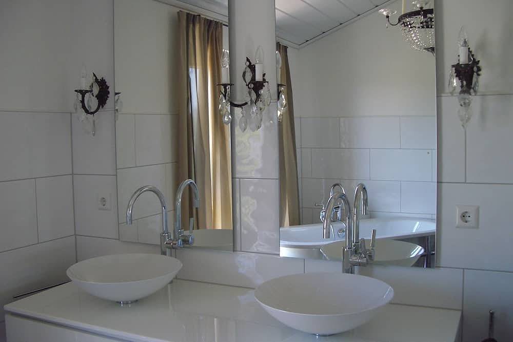 Ganze Wohnung, Wohnen in gepflegtem, mediterranen Ambiente in Stetten, Region Bodensee-Oberschwaben