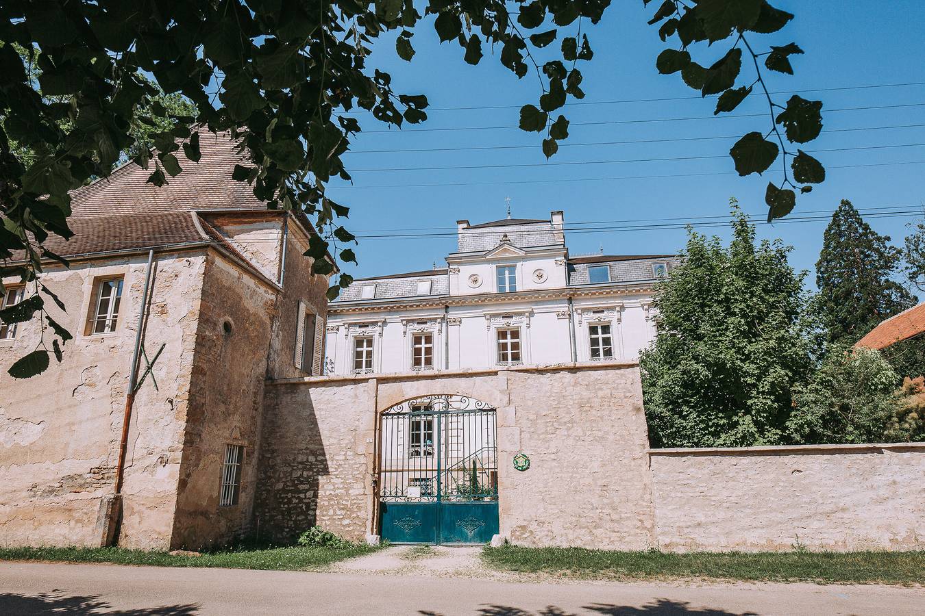 Château située sur un parc de plus d'1,5 ha in Sermizelles, Arrondissement d'Avallon