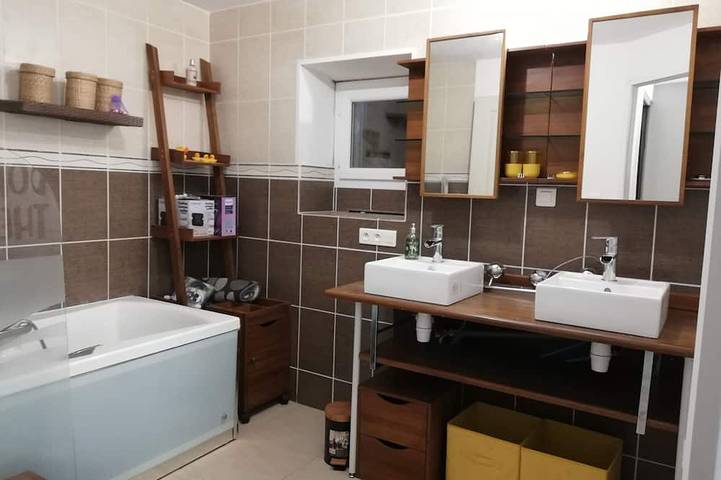 Location de vacances pour 4 personnes, avec terrasse, animaux acceptés à Saint-Julien-de-Cassagnas - 4