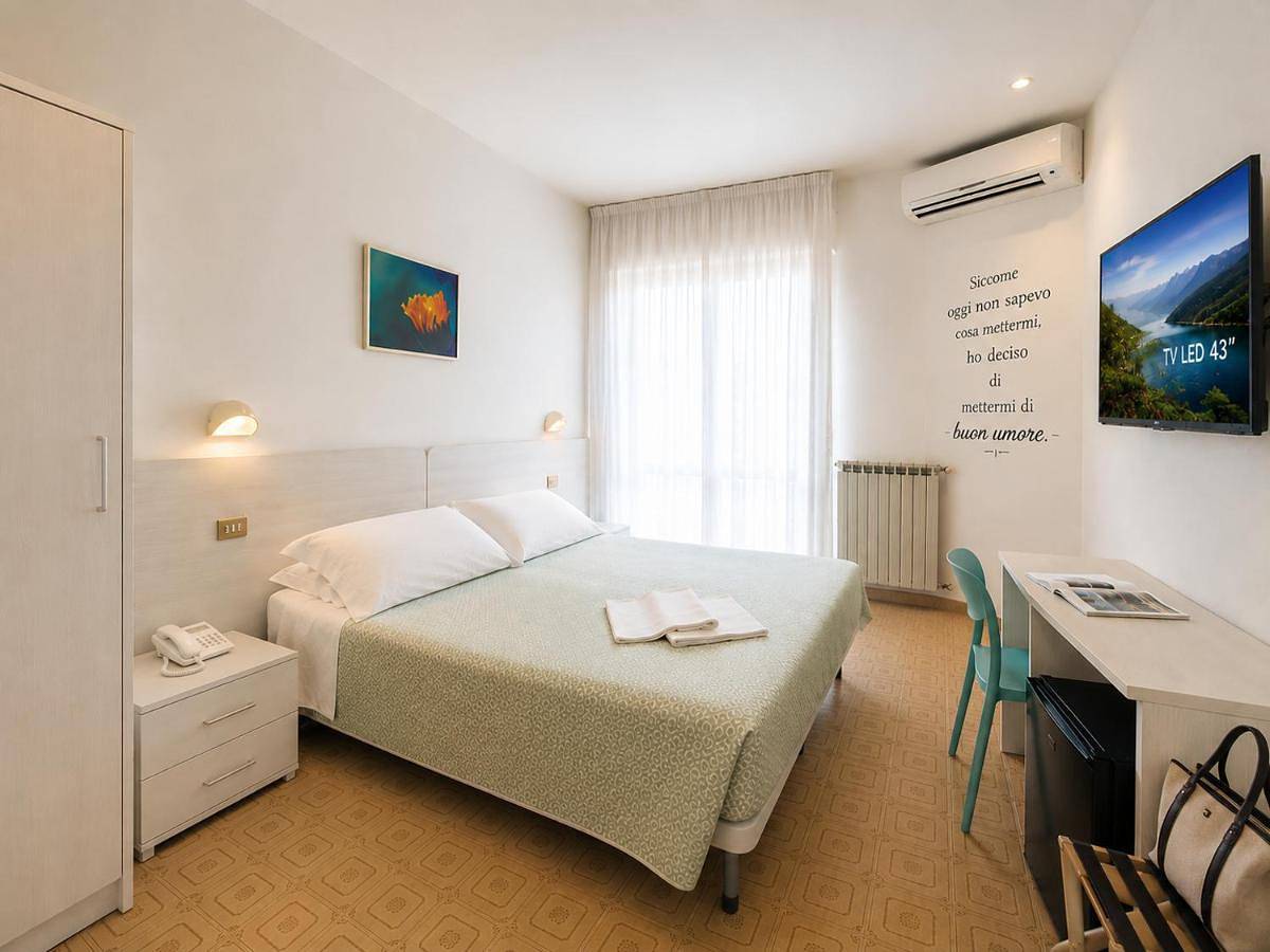 Small Double Room With Small Double Bed in Chianciano Terme, Province de Sienne