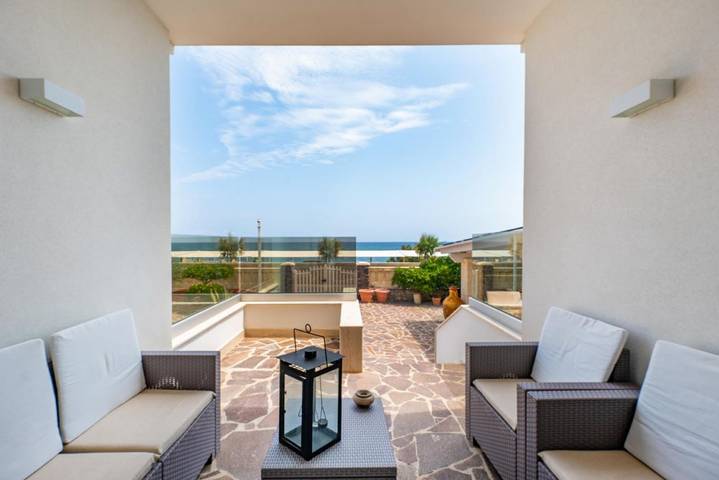 Casa vacanza per 8 persone, con giardino e balcone in Savelletri