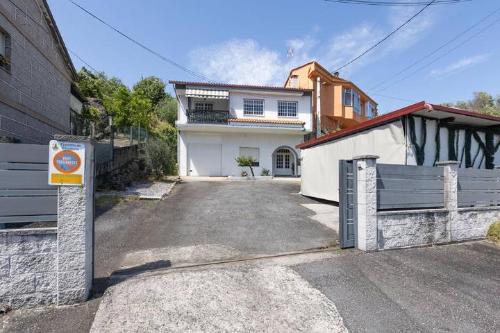 Holiday home for 10 people, with view and balcony - 1