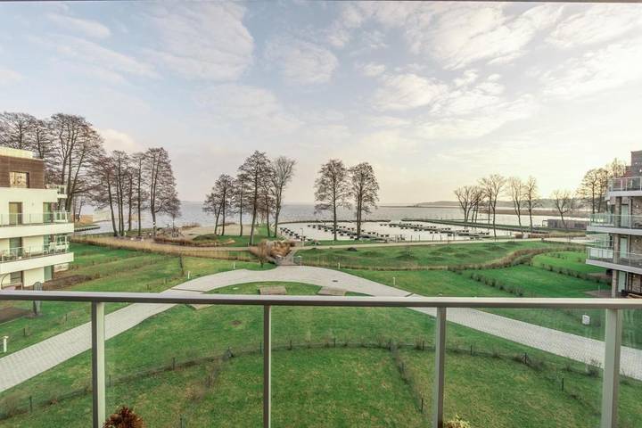 Ferienwohnung für 4 Personen, mit Ausblick und Seeblick sowie Garten und Sauna in Lötzen