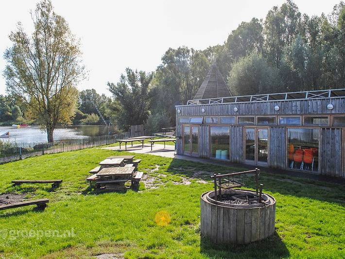 Location de vacances pour 72 personnes, avec terrasse et balcon/terrasse dans Province de Flandre-Orientale - 2