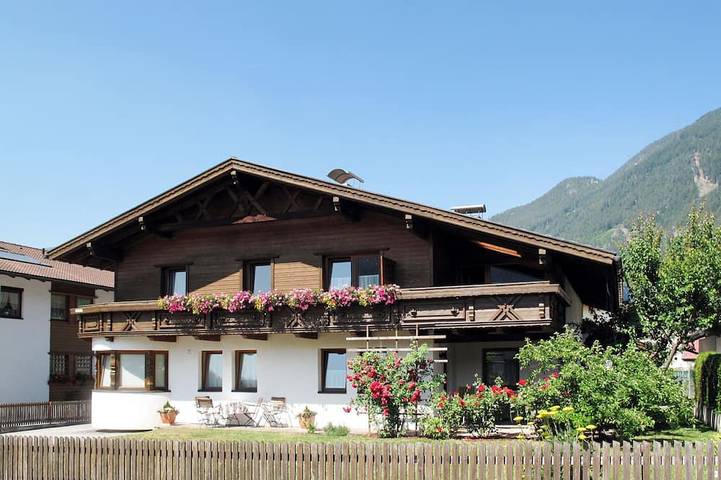 Vakantiewoning voor 12 personen, met balkon, met huisdier in Prutz