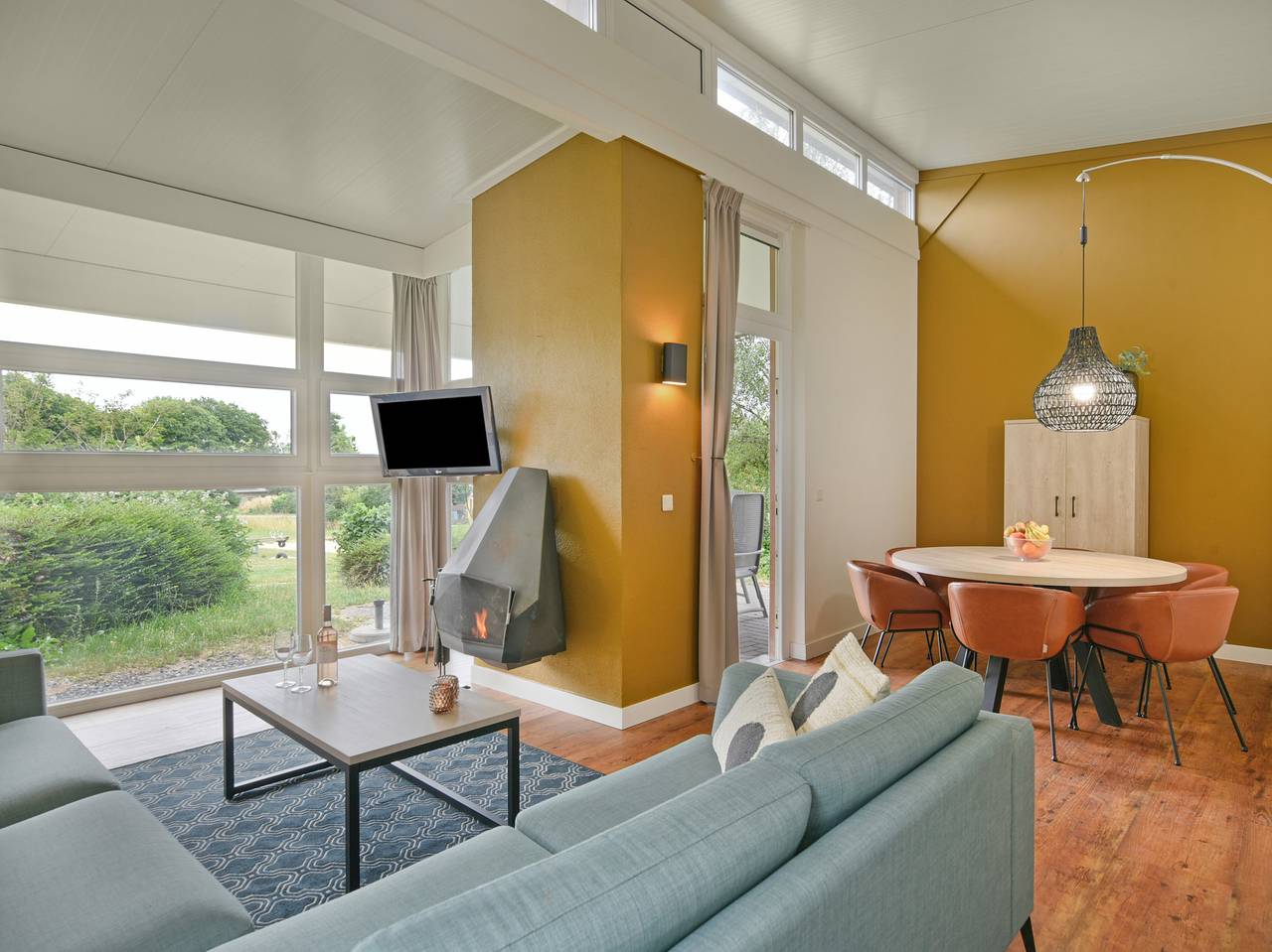 Landal Village l'Eau d'Heure — 6-persoons bungalow -  Breed Toegankelijk in Froidchapelle, Hainaut