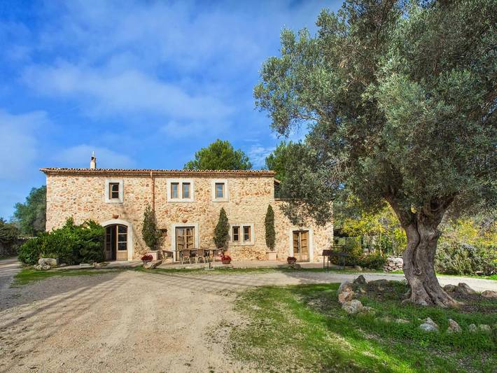 Holiday home for 8 people, with garden and pool - 1