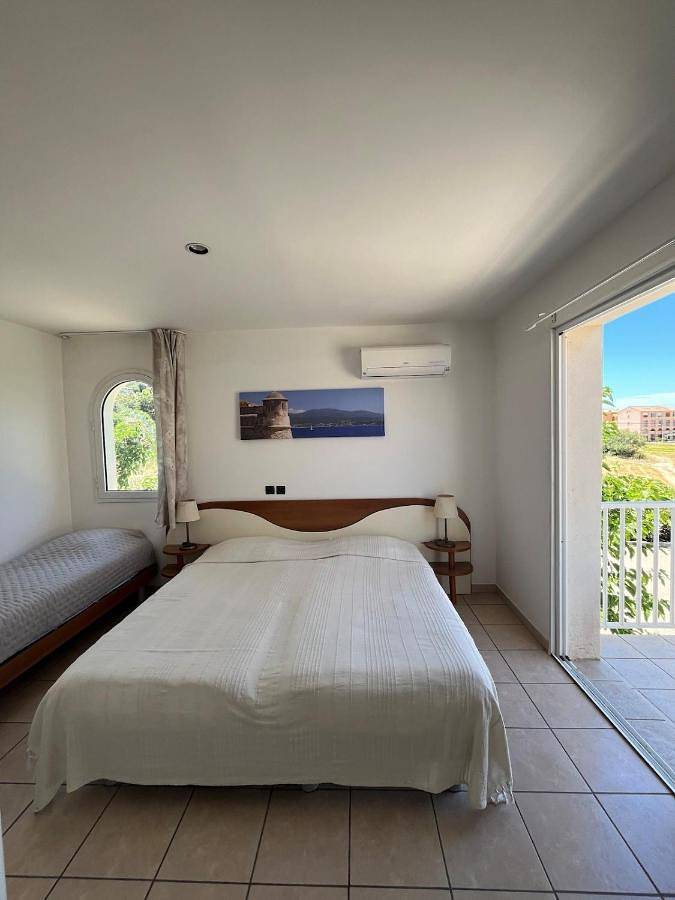 Ferienhaus für 7 Personen, mit Ausblick und Garten sowie Pool - 1